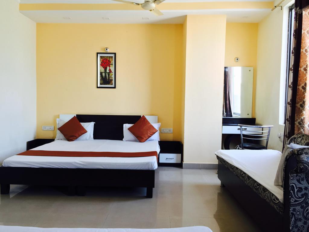 Sukhman International Hotel Near Amritsar Railway Station Extérieur photo